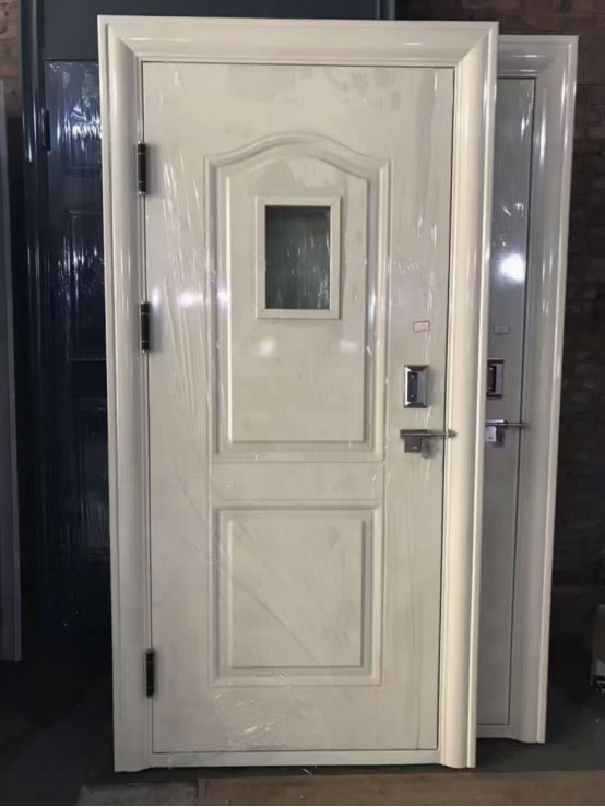 潼关学校教室门 潼关学校教室门