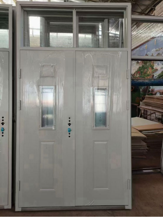 潼关学校教室门 潼关学校教室门